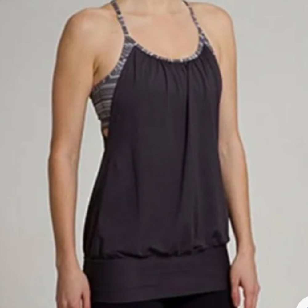 🌸Spring Sale 50% Off🌸 Lululemon No Limits Tank